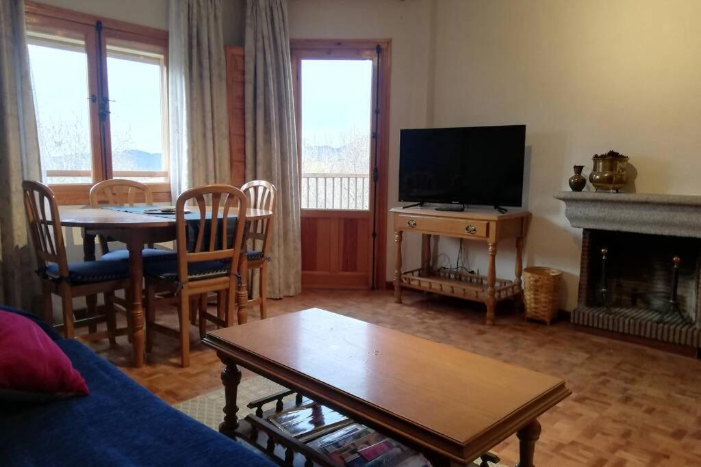 Appartement Apto. Rural Las Candelas. La Covatilla à Candelario Extérieur photo